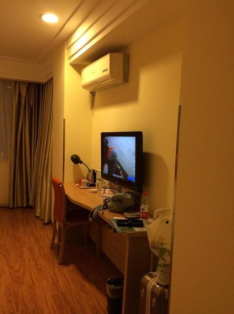 Home Inn Chengdu Kuanzhai Alley New City Square Exterior foto