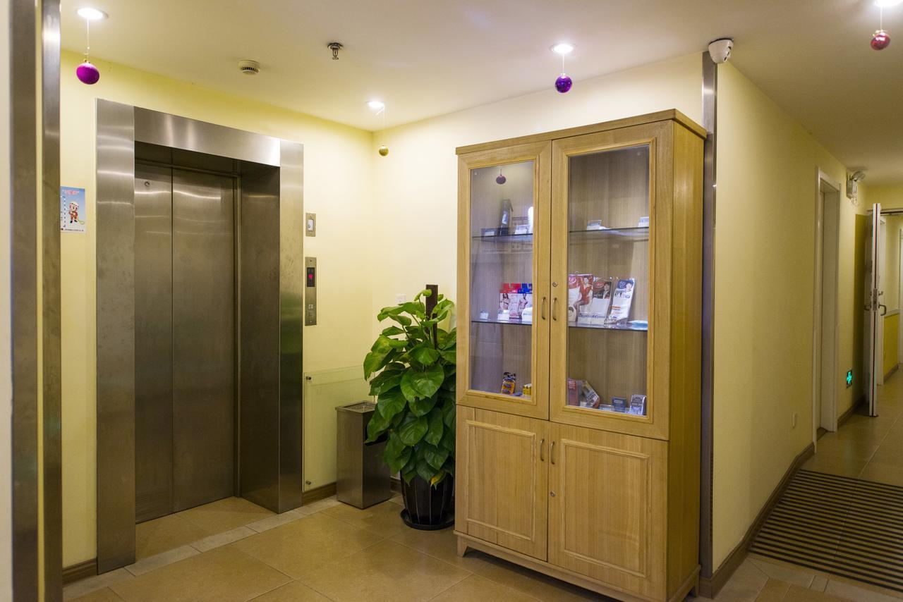 Home Inn Chengdu Kuanzhai Alley New City Square Exterior foto