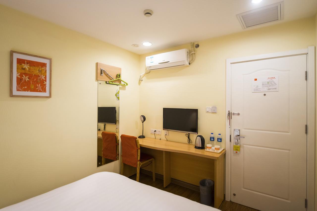 Home Inn Chengdu Kuanzhai Alley New City Square Exterior foto